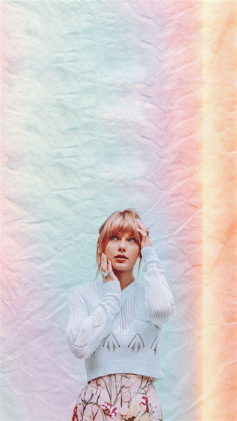 taylor swift aesthetic wallpaper|aesthetic taylor swift wallpaper desktop.